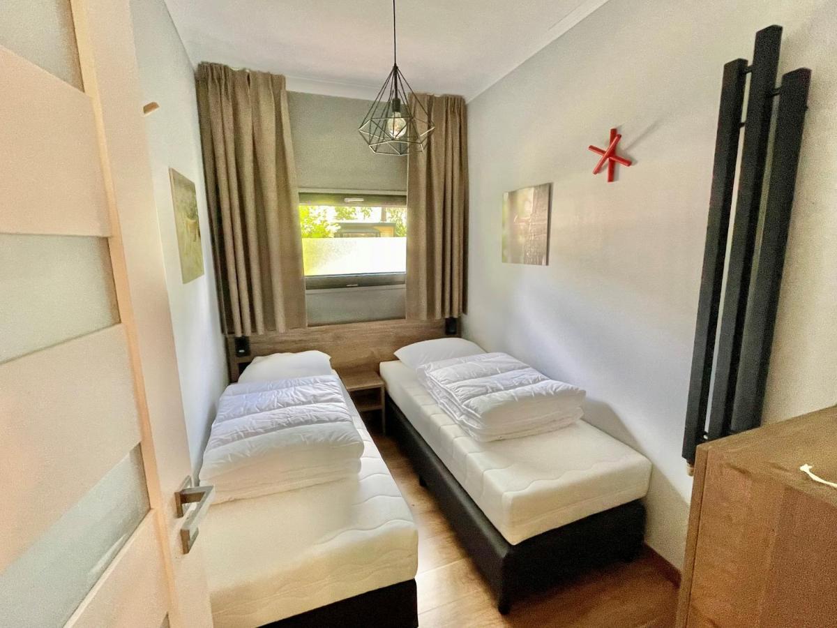 Cosy Tiny Lodges - Vakantiepark Kempenbos Diessen Eksteriør bilde